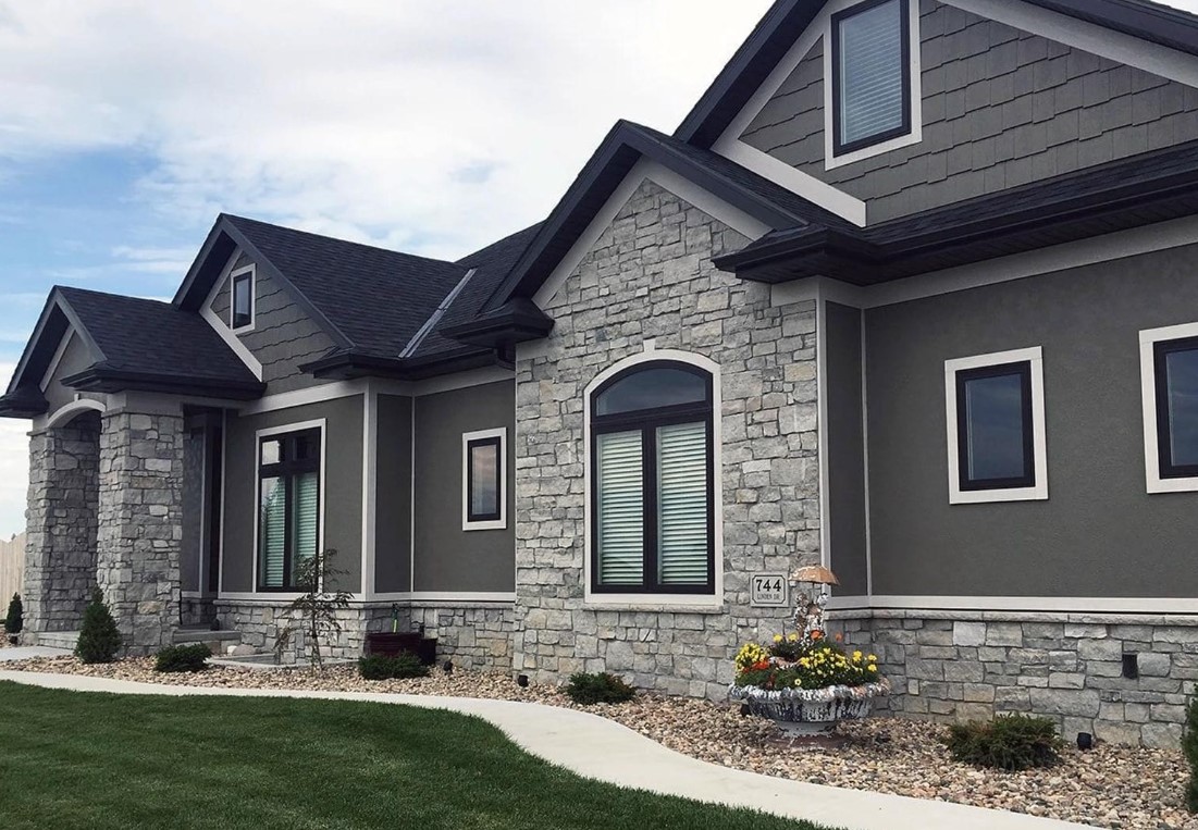 Benefits-of-Replacing-Siding-on-Your-Two-Story-House