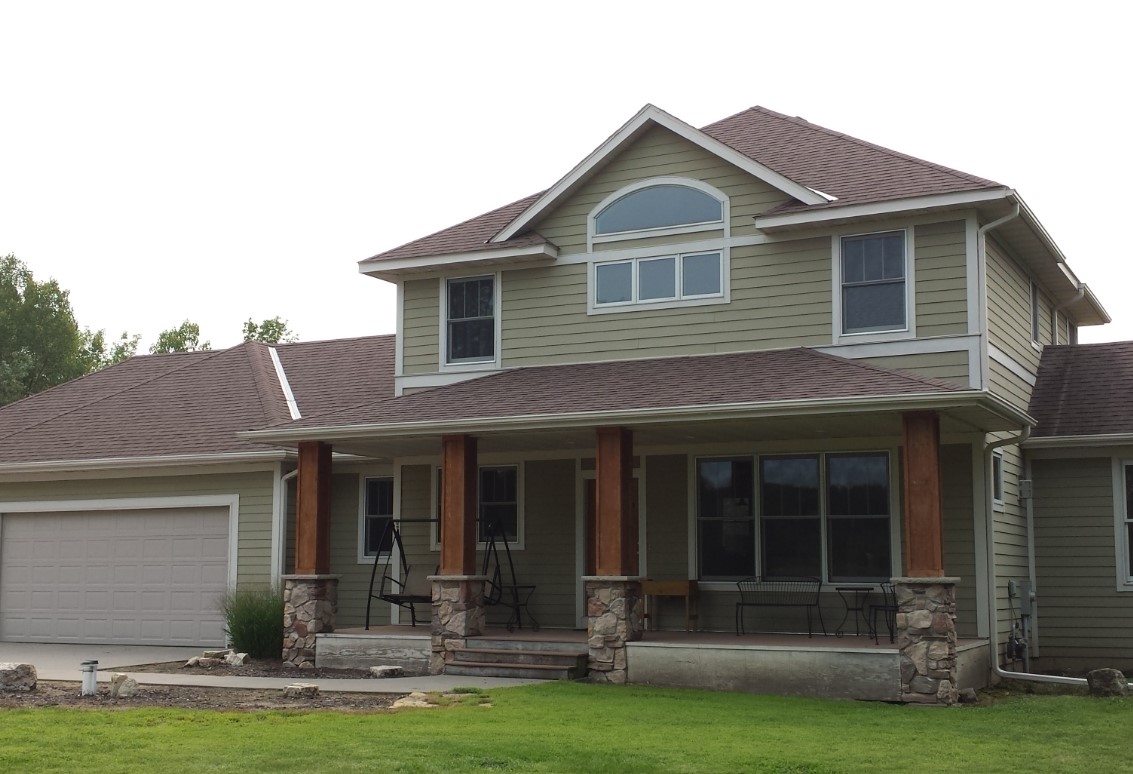 How-to-Buy-Vinyl-Siding-Installation-Services