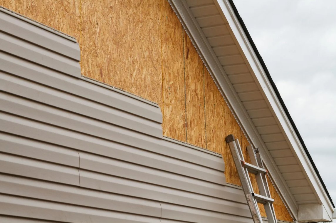 What-Is-Luxury-Cedar-Siding